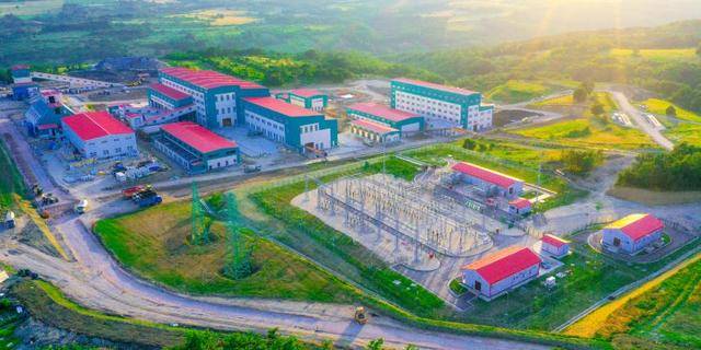 紫金矿业：巨龙铜矿二期工程建成投产