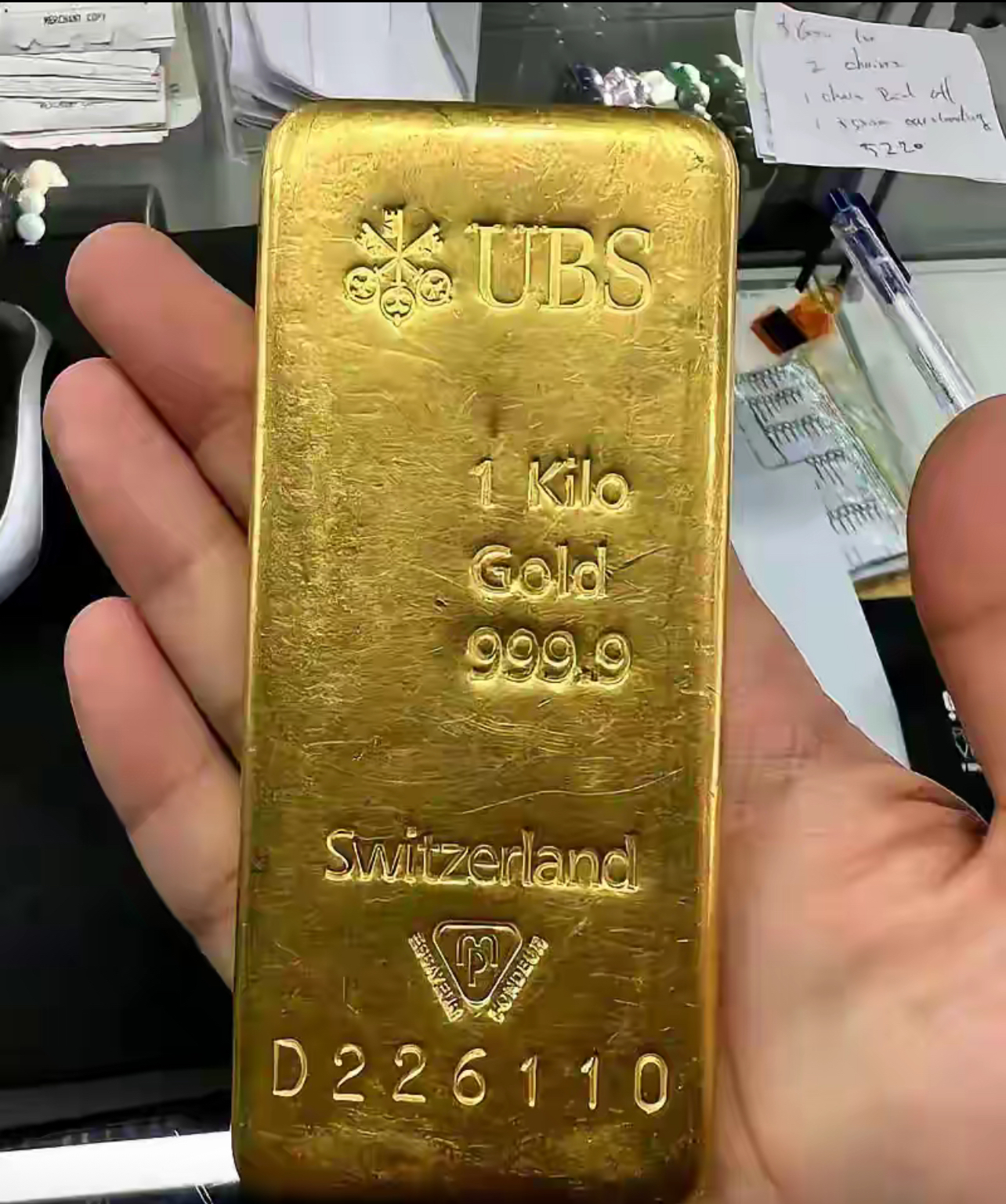 黄金概念持续走强 中国黄金等多股涨停