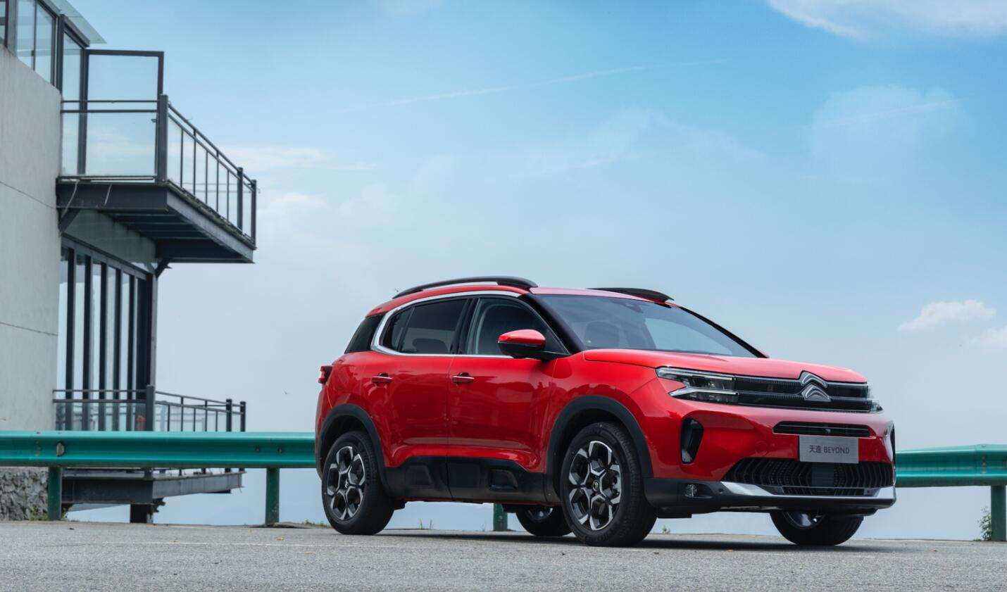 中国一汽高管队伍迎来第三位东风系人员 张小帆出任副总经理