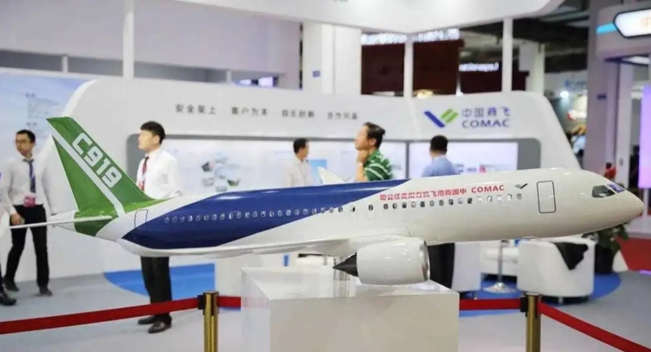中国商飞多款机型亮相2026年新加坡航展