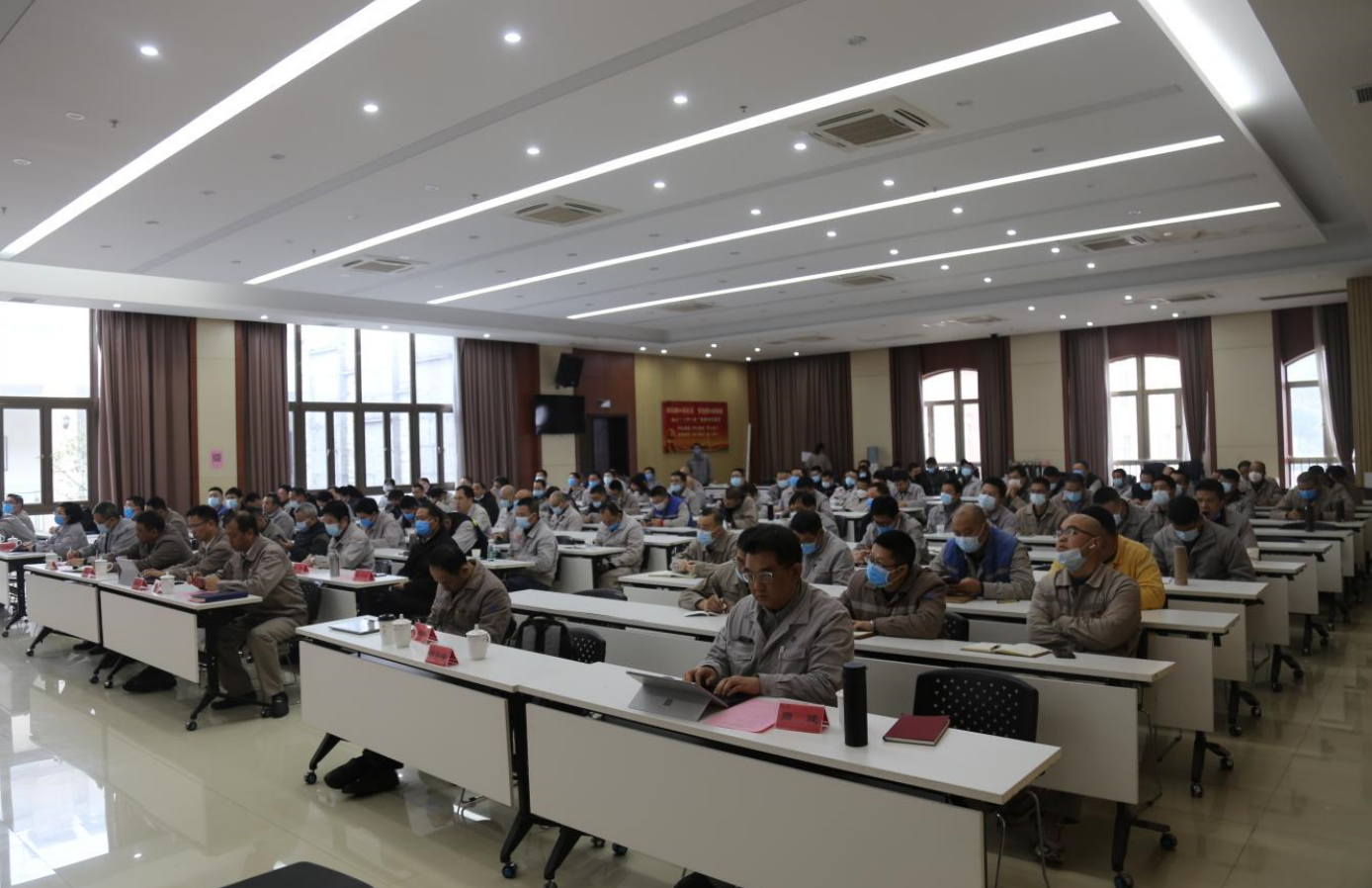 福光股份：福建省国有资产管理公司拟减持公司不超3%股份