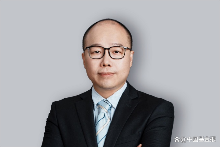 一批基金老将业绩重回巅峰 强势回应“尚能饭否”