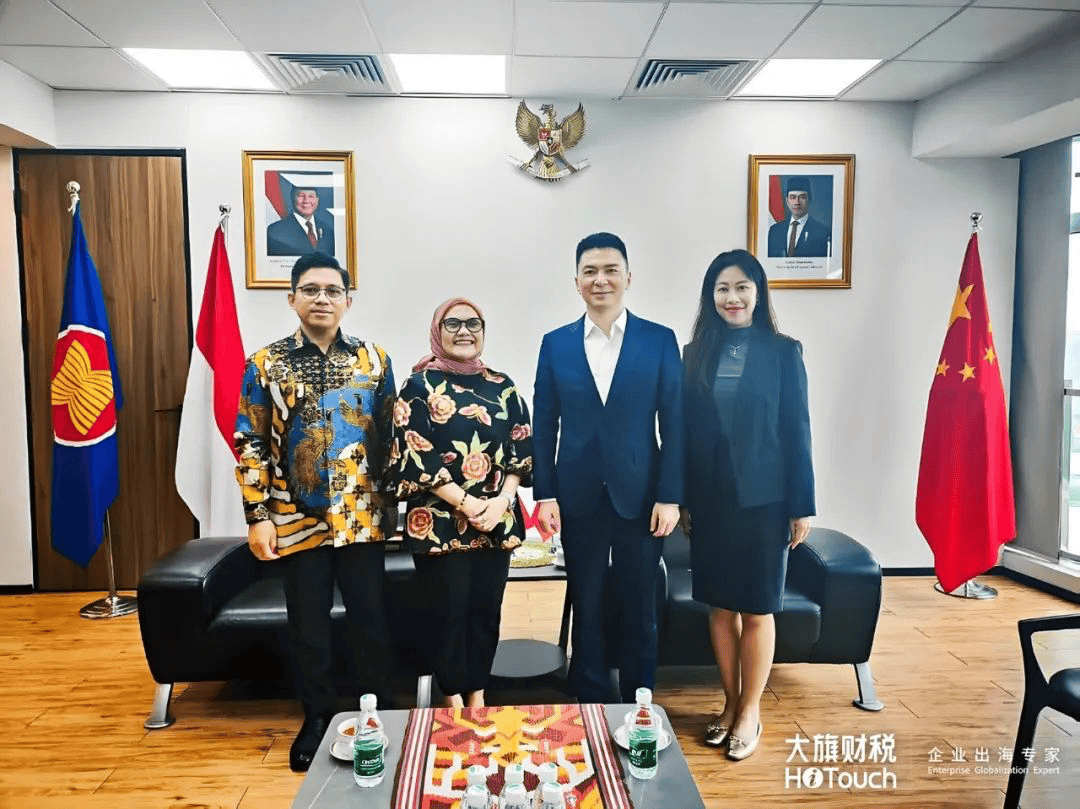 唐中东大使赴中资企业承建的北努瓦克肖特双燃料发电厂扩容项目调研