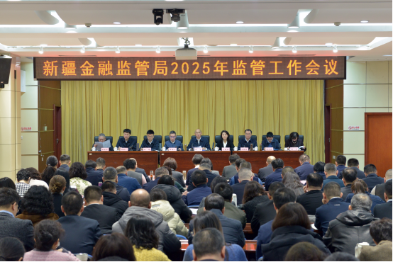 金融监管总局新闻发言人、政策研究司司长郭武平：鼓励针对数字、绿色、智能等新型消费场景量身定制金融产品