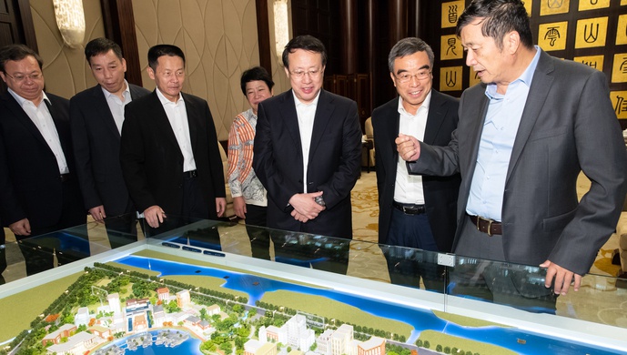 华为与海化集团签署合作协议