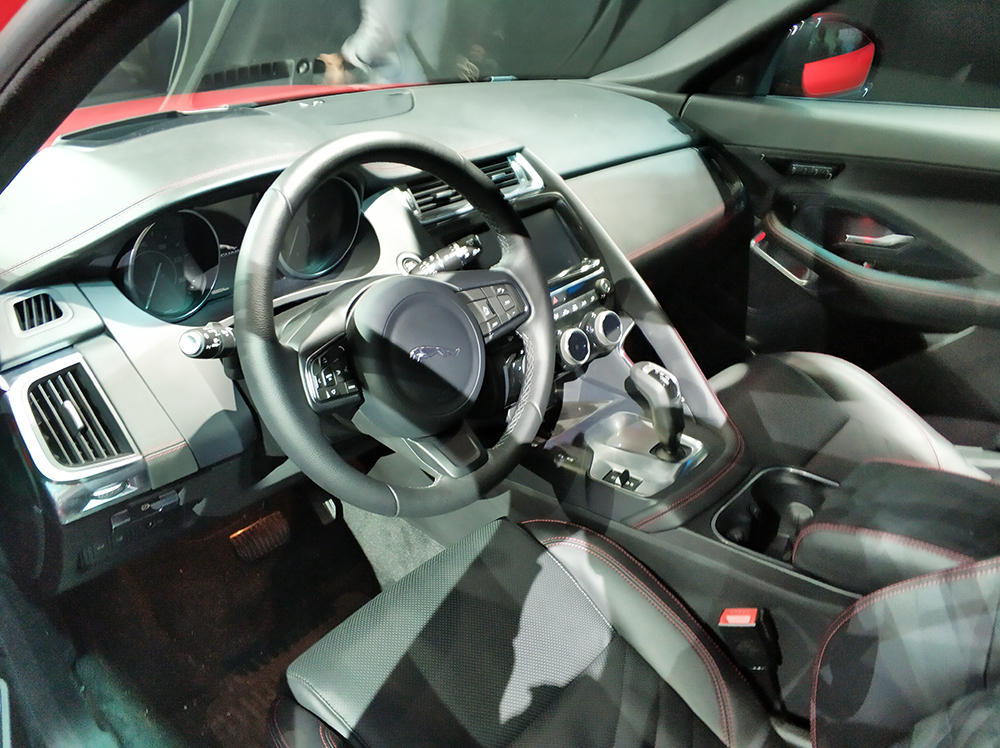 捷豹路虎中国高层调整：潘庆升任全球采购董事 CFO韩少帅接棒中国区CEO