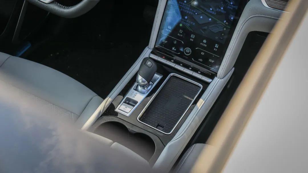 德赛西威获得发明专利授权：“一种自动泊车控制方法、装置、电子设备及存储介质”