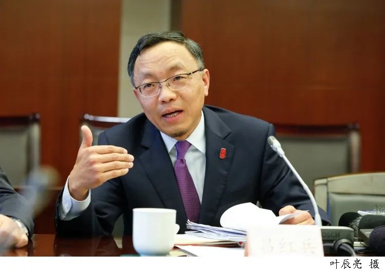 法治体系更趋完善 代表委员共绘金融监管新图景