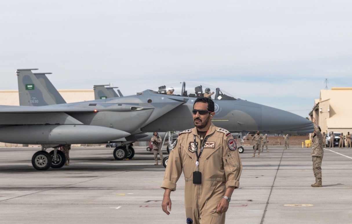 阿联酋―科威特经贸合作持续深化,非油贸易稳步增长