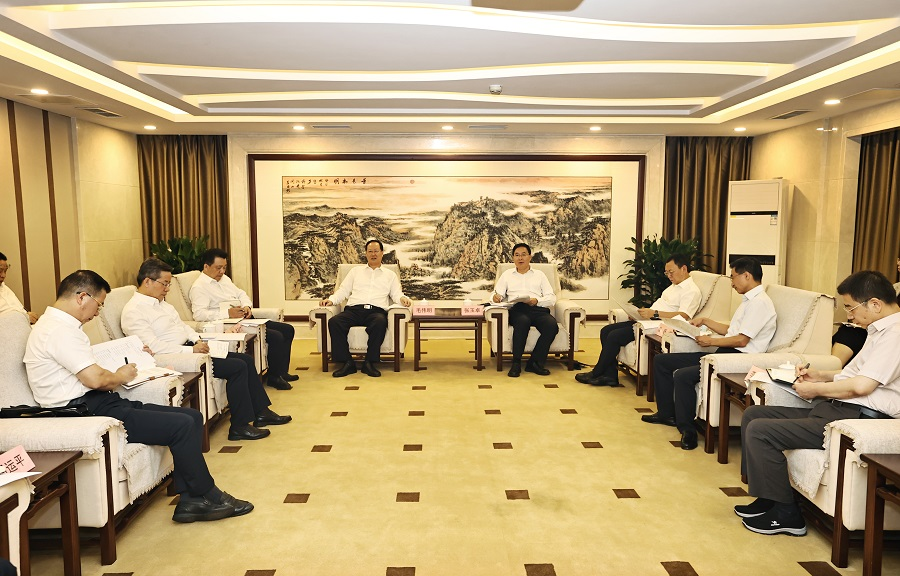 河南省委省政府与中国人民银行在京举行工作会谈