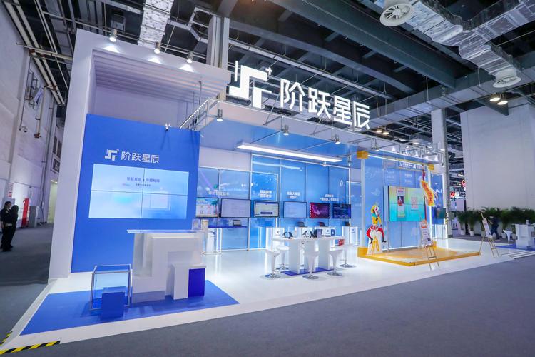 阶跃星辰全面开源Step 3.5 Flash