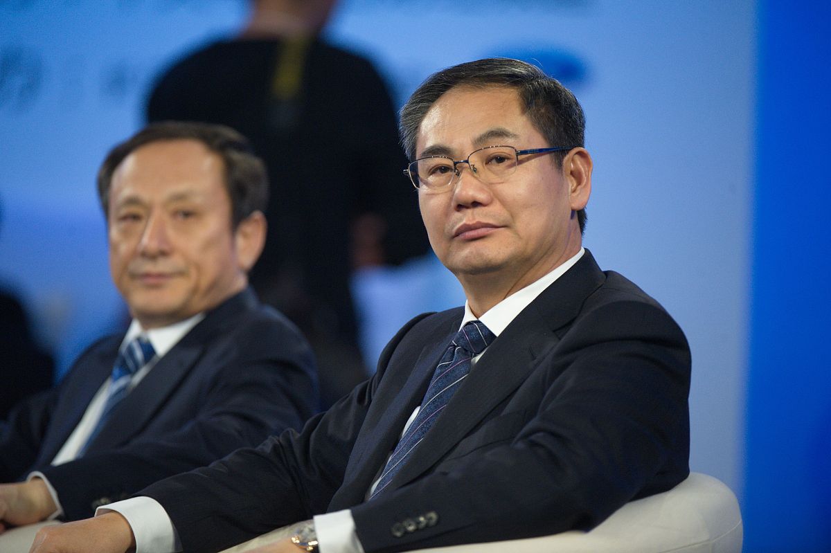 两会｜潘功胜：保持社会融资条件相对宽松