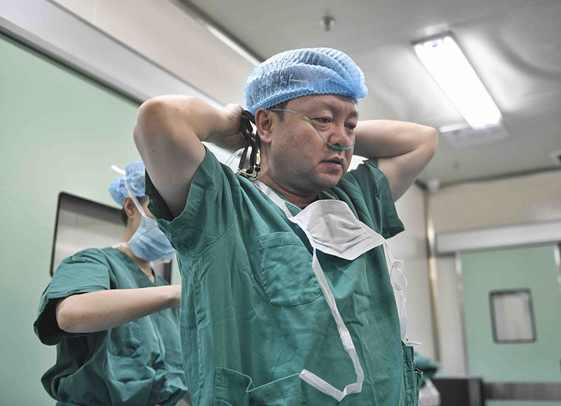 王文涛：推动增值电信、生物技术、外商独资医院等领域开放试点