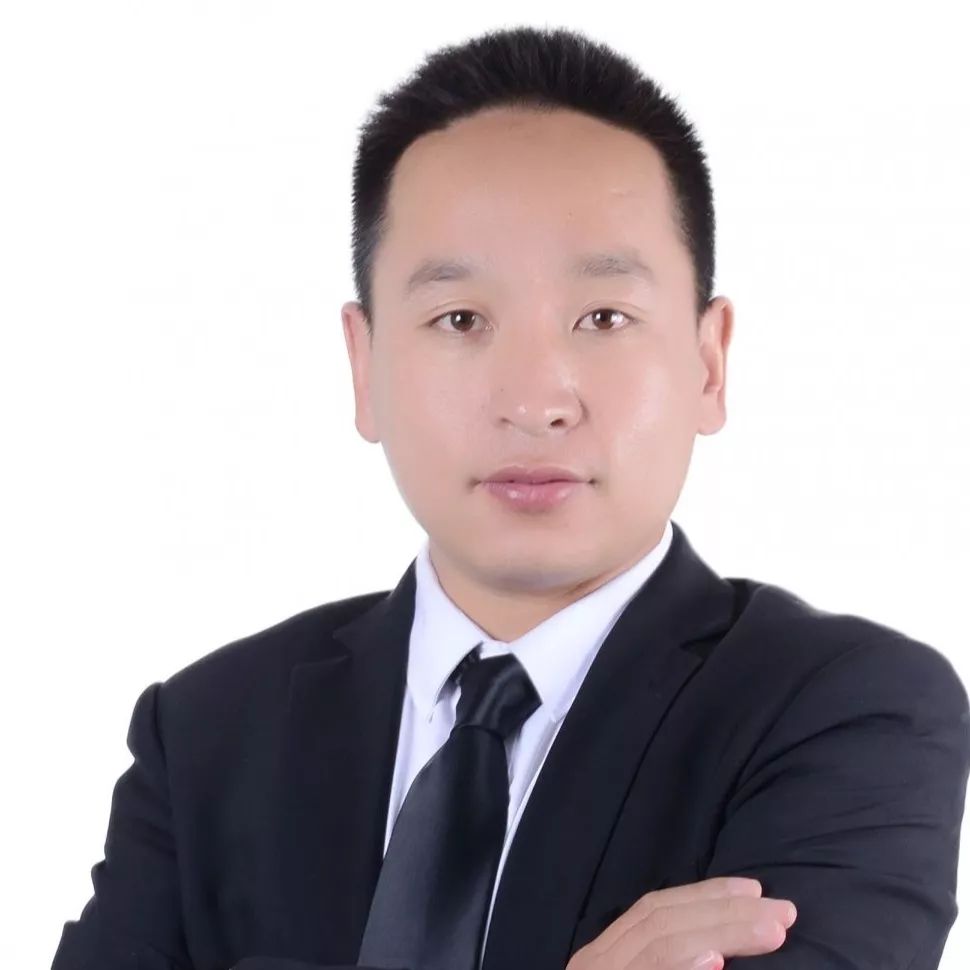 光明肉业：聘任王伟为总裁