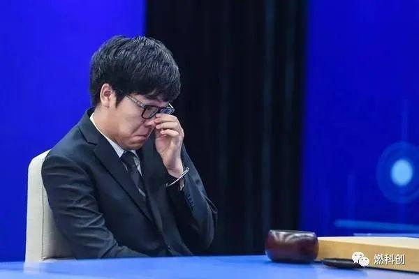 抢滩人工智能新赛道 宜宾成立20亿元AI产业基金