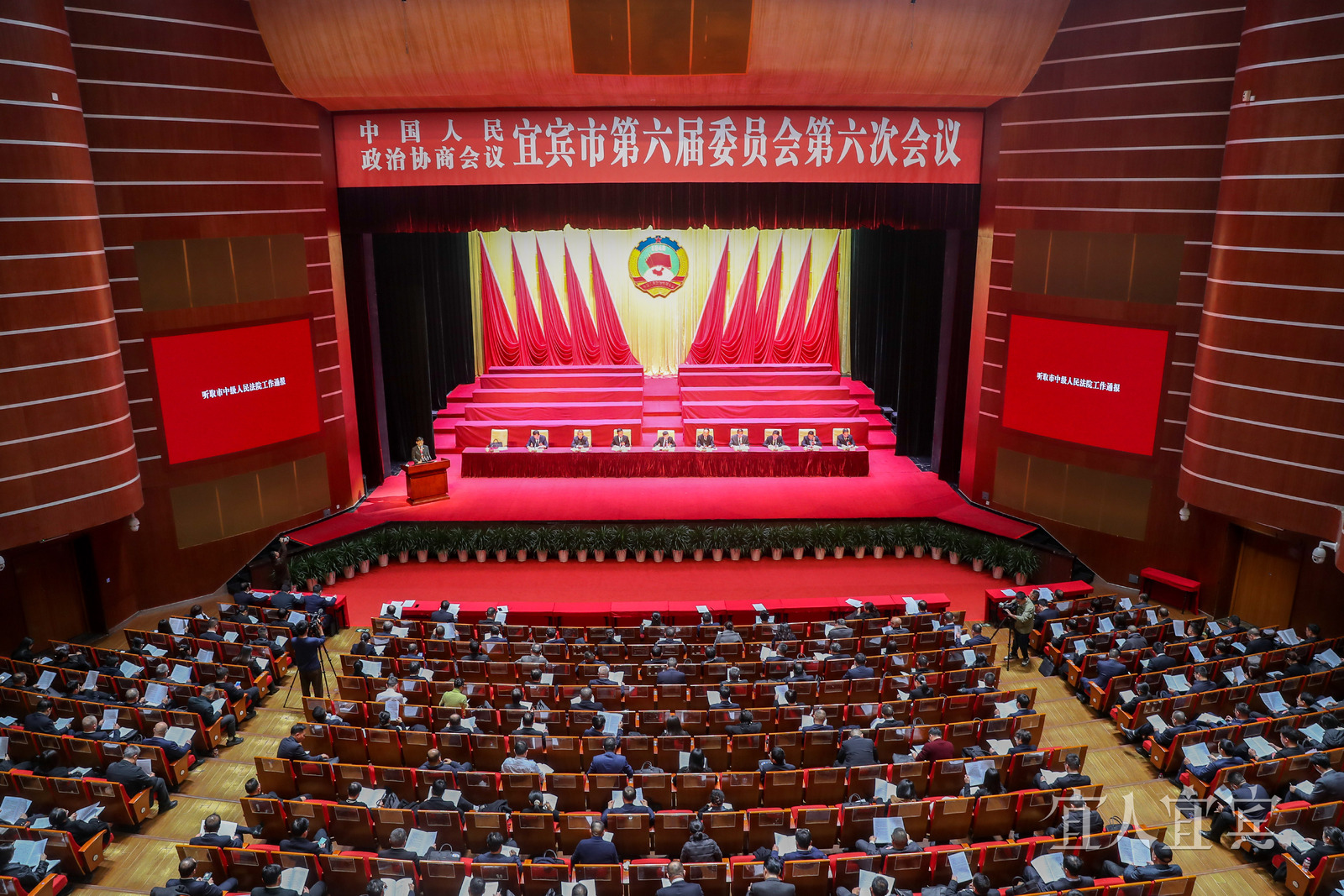 两会丨清华经管金融系副主任沈涛：以风险共担机制撬动耐心资本，为培育新质生产力注入持续动力