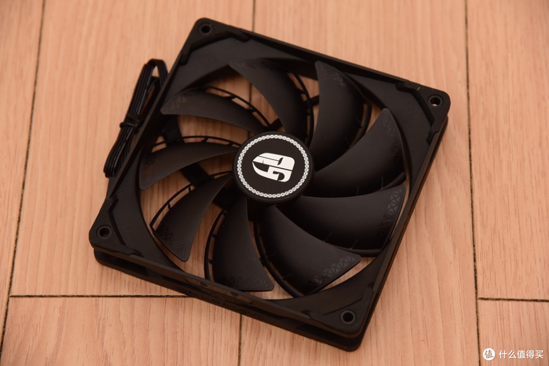 翔宇医疗获得实用新型专利授权：“一种功率频率可调微波电路及点频源”