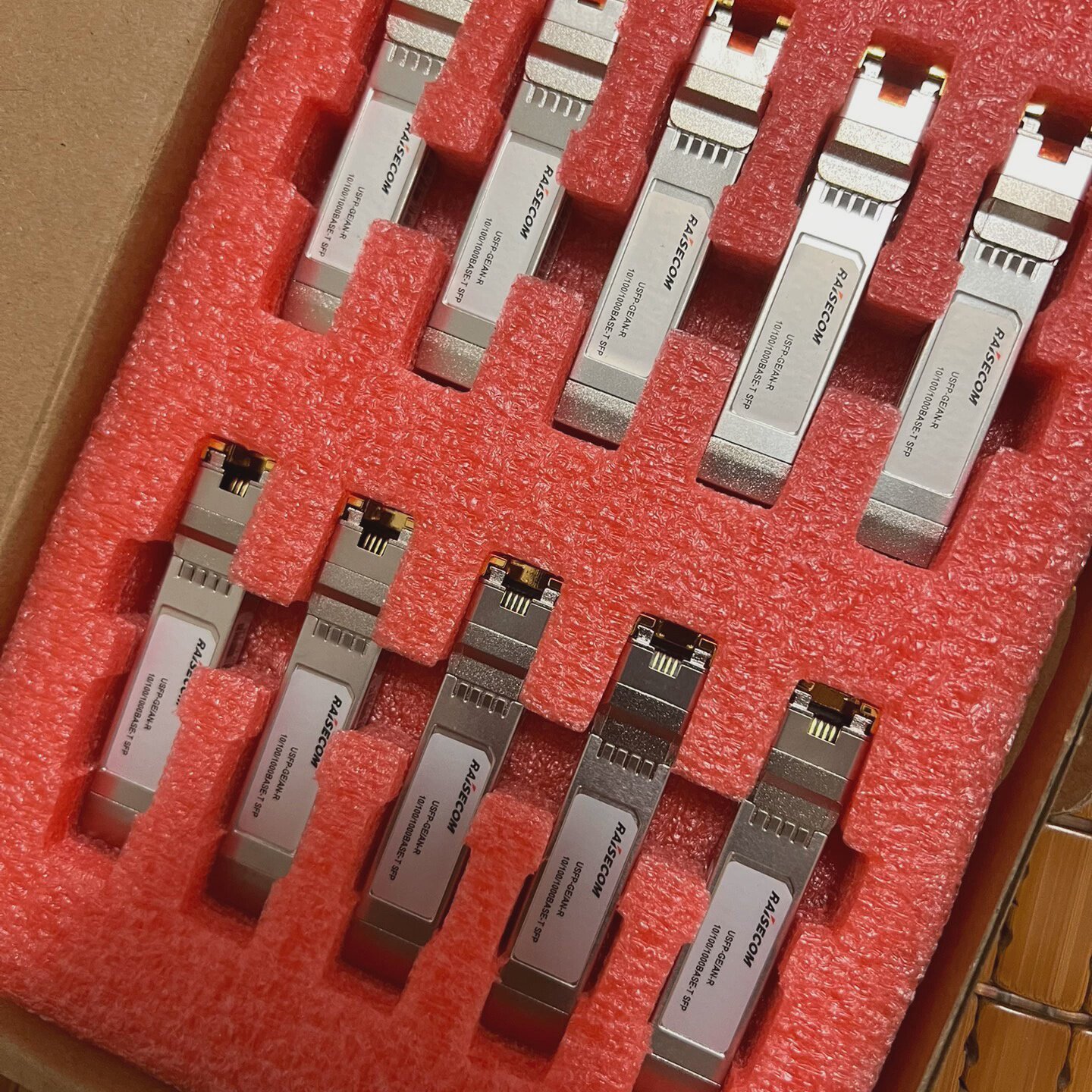 瑞斯康达录得9天5板