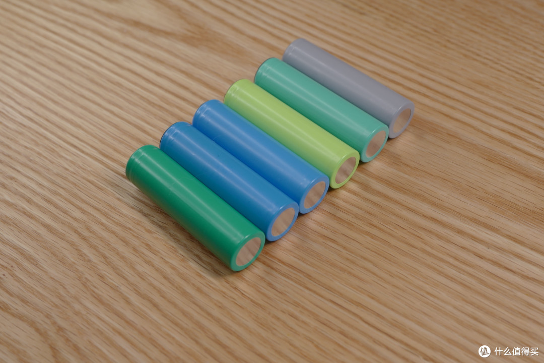 亿纬锂能公布国际专利申请：“高压配电箱及车辆”