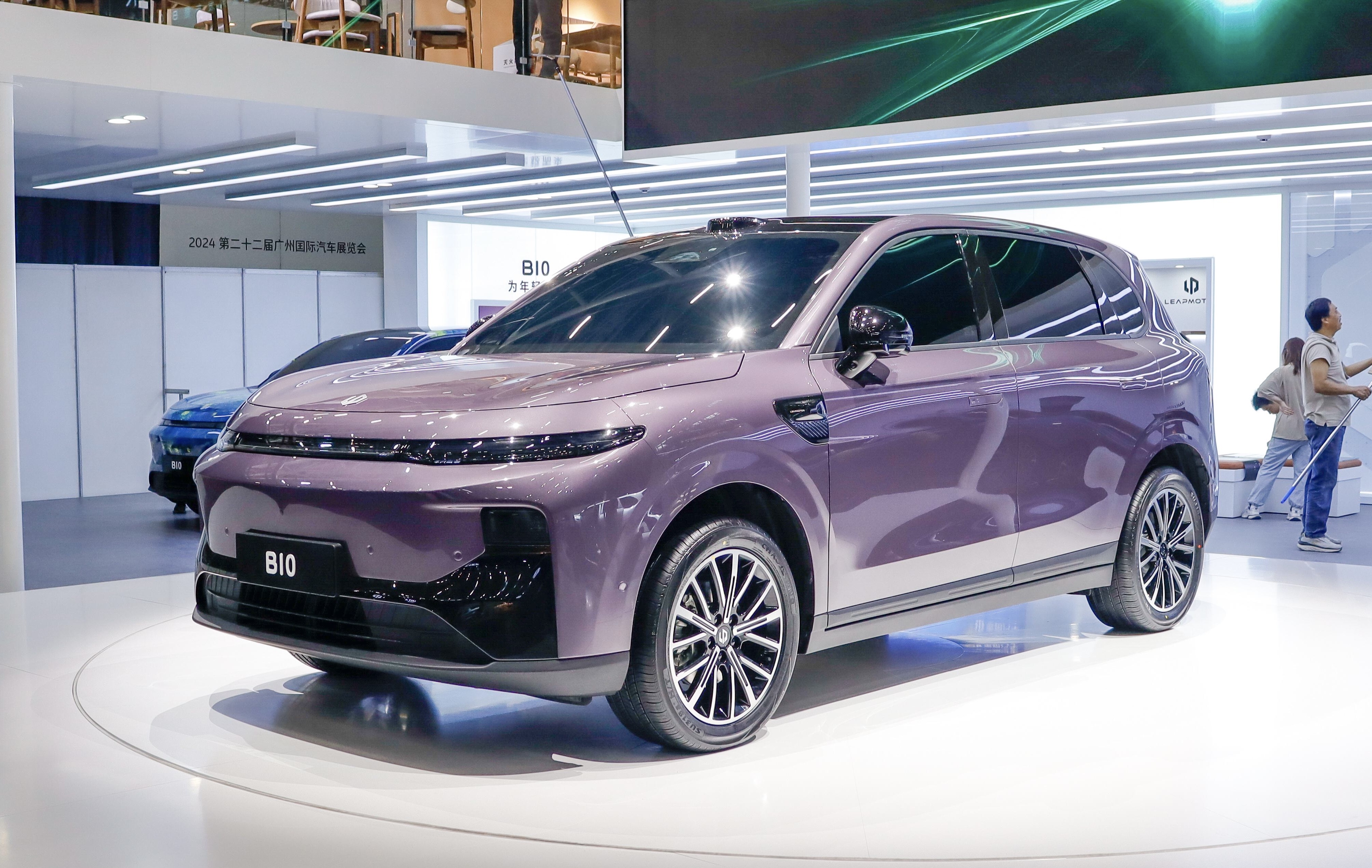 搭载“激光雷达+车位到车位” 零跑A10搅局纯电小车市场