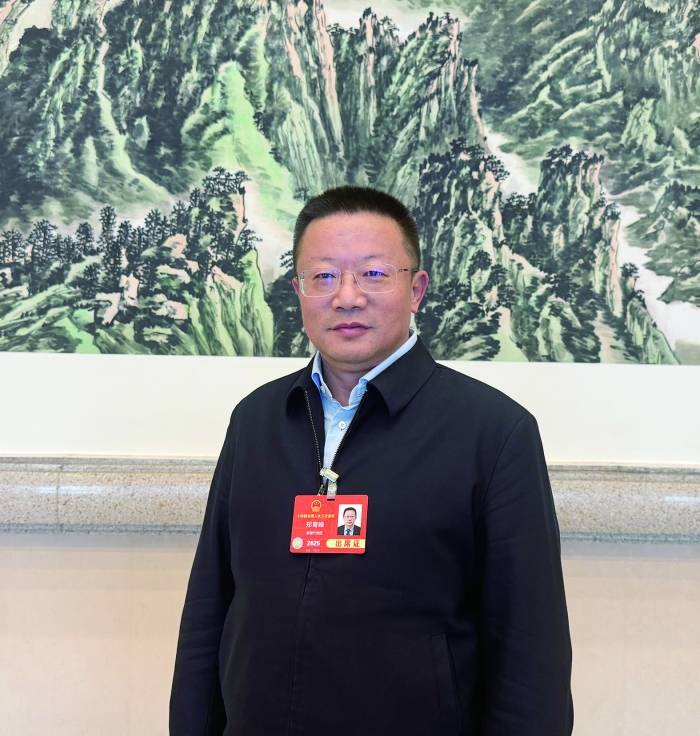 上交所党委书记、理事长邱勇： 深化投融资综合改革 不拘一格力挺硬科技企业